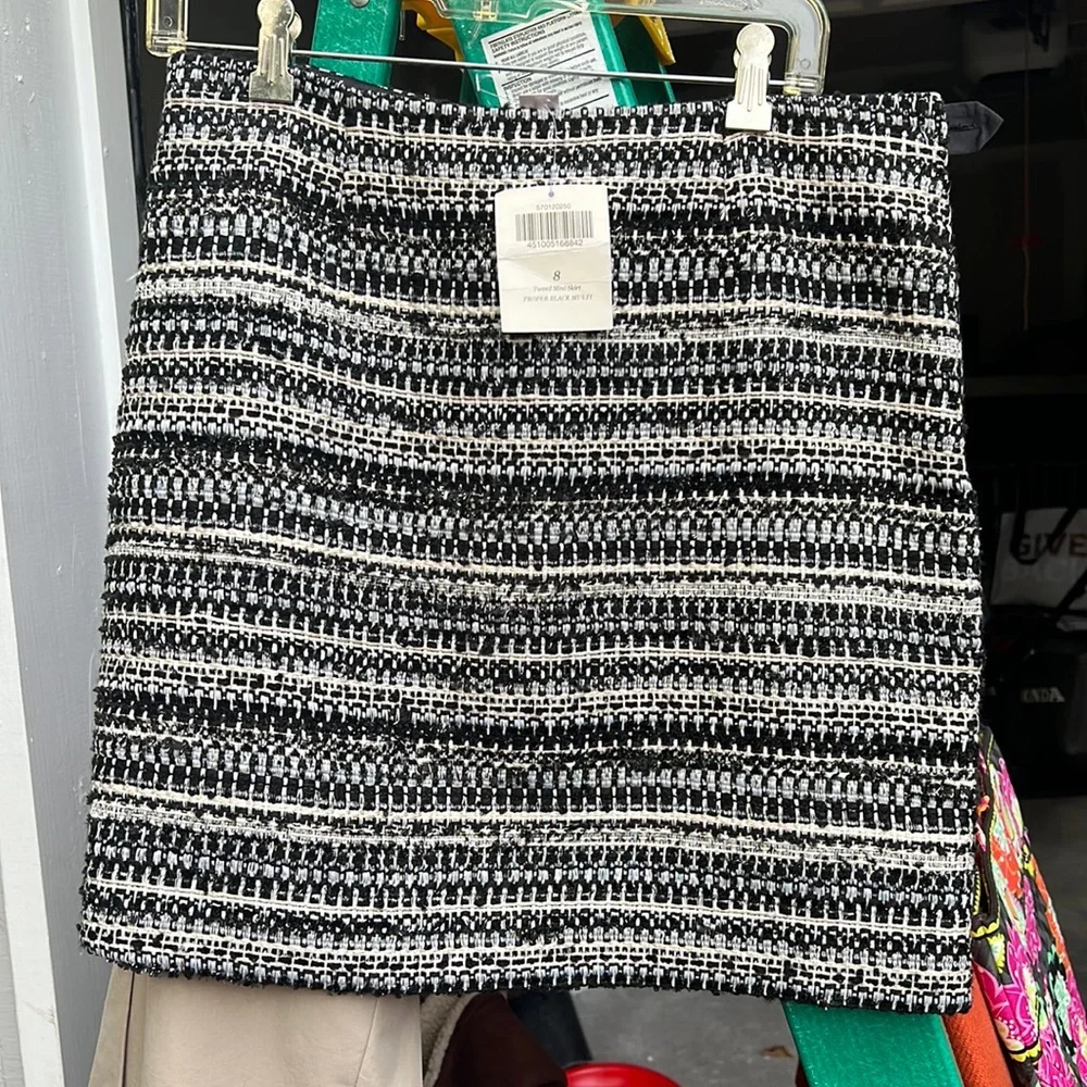 Tweed skirt - Picture 1 of 2